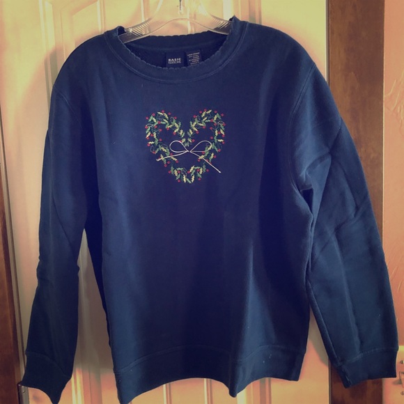 Basic Editions Tops - Basic Editions Blue Christmas Sweatshirt Sz. Lg.